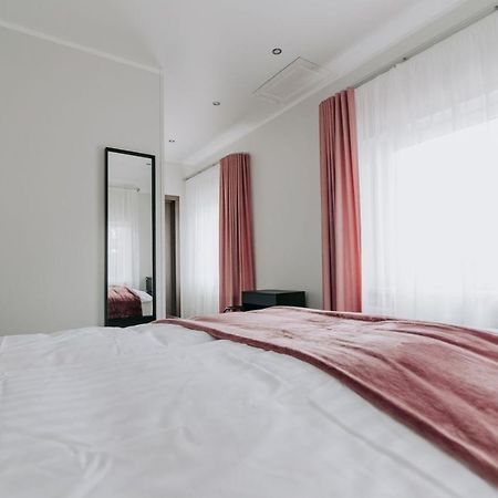 Jaunamuiza Apartamenti Valmiera Buitenkant foto