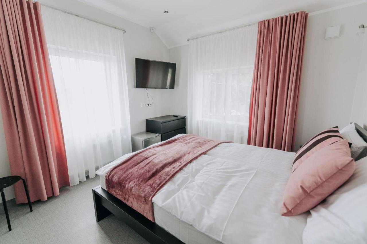 Jaunamuiza Apartamenti Valmiera Buitenkant foto