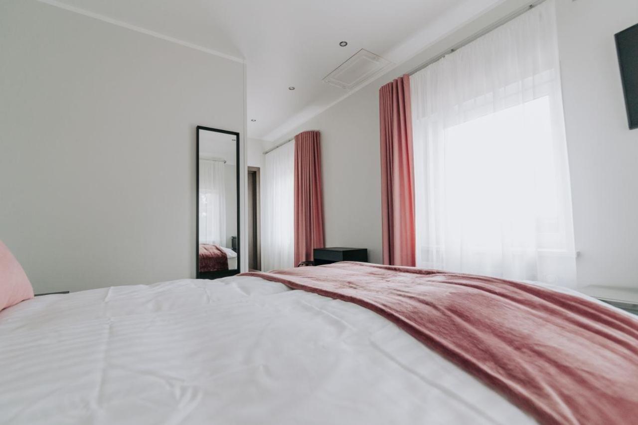 Jaunamuiza Apartamenti Valmiera Buitenkant foto