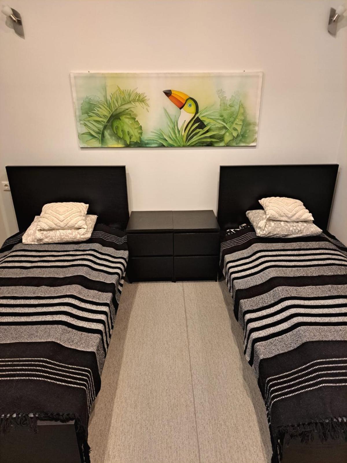 Jaunamuiza Apartamenti Valmiera Buitenkant foto