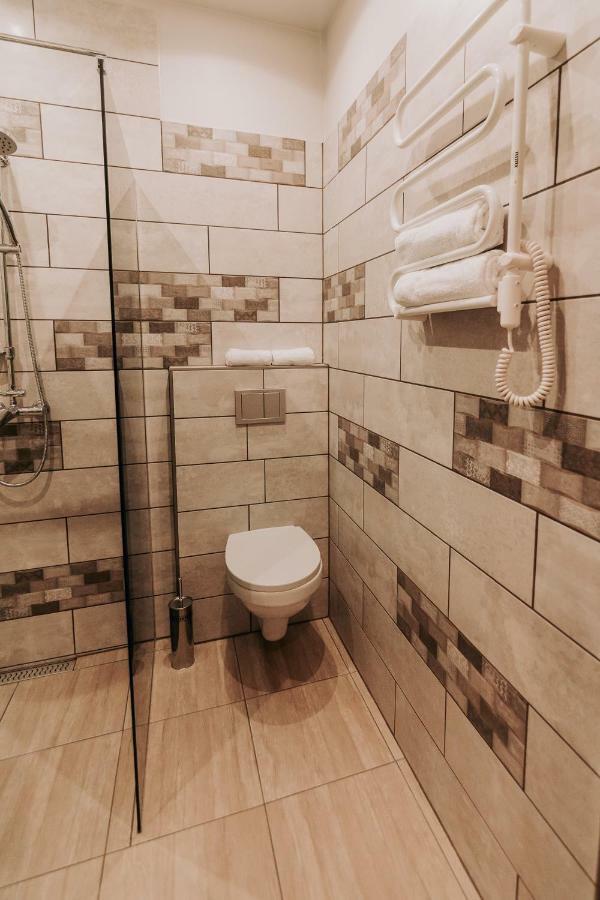 Jaunamuiza Apartamenti Valmiera Buitenkant foto