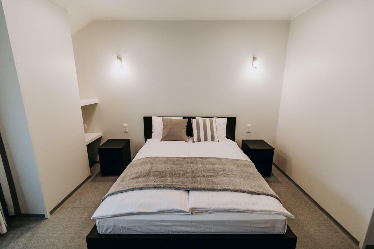 Jaunamuiza Apartamenti Valmiera Buitenkant foto